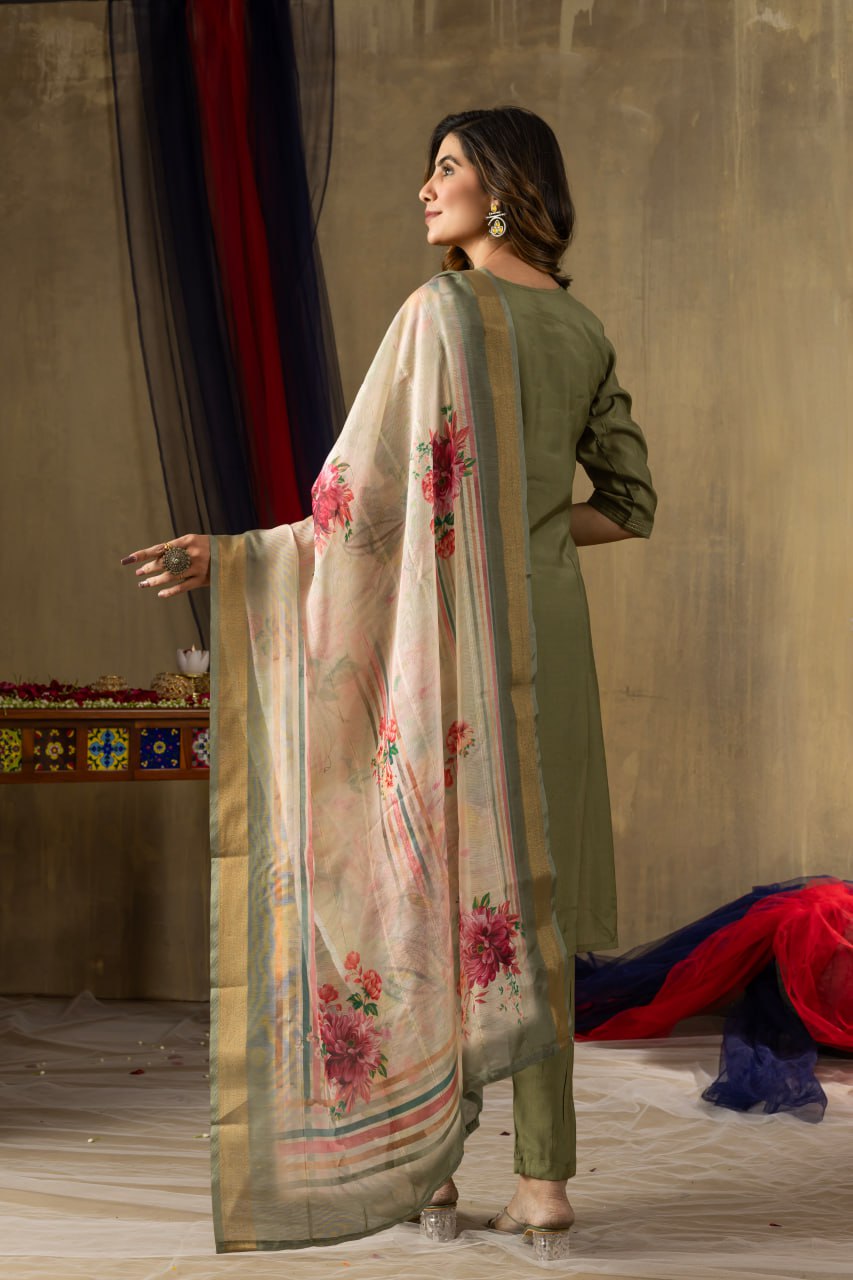Elegant Embroidered Straight Kurti Pant Dupatta Set – GE04-02 | 4 Graceful Colors