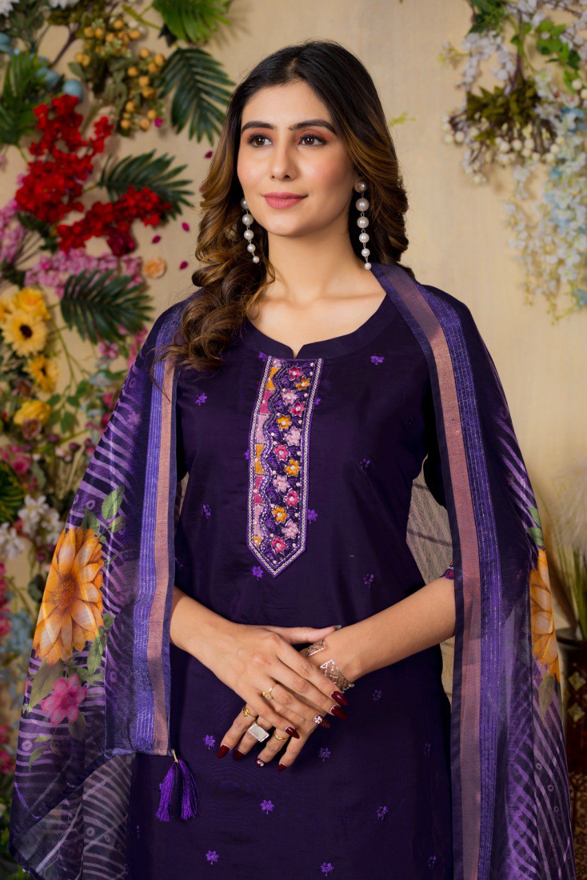 Elegant Embroidered Straight Kurti Pant Dupatta Set –GE04-01 | 4 Stunning Colors