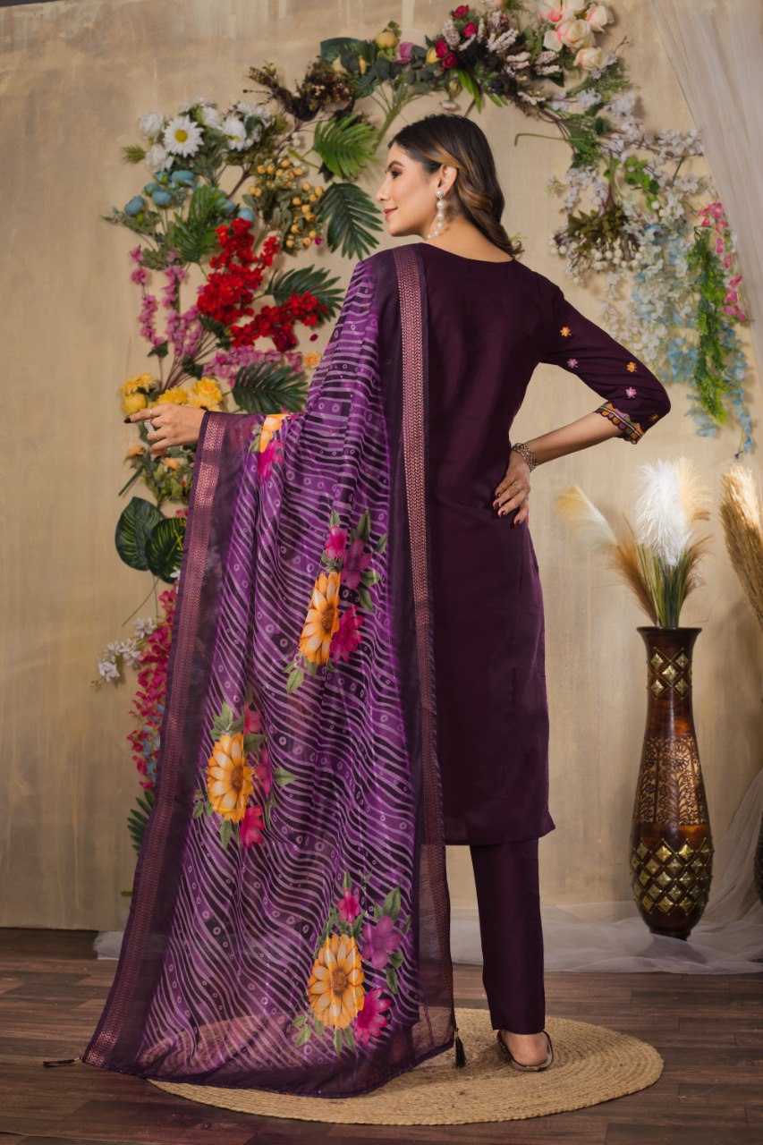 Elegant Embroidered Straight Kurti Pant Dupatta Set –GE04-01 | 4 Stunning Colors
