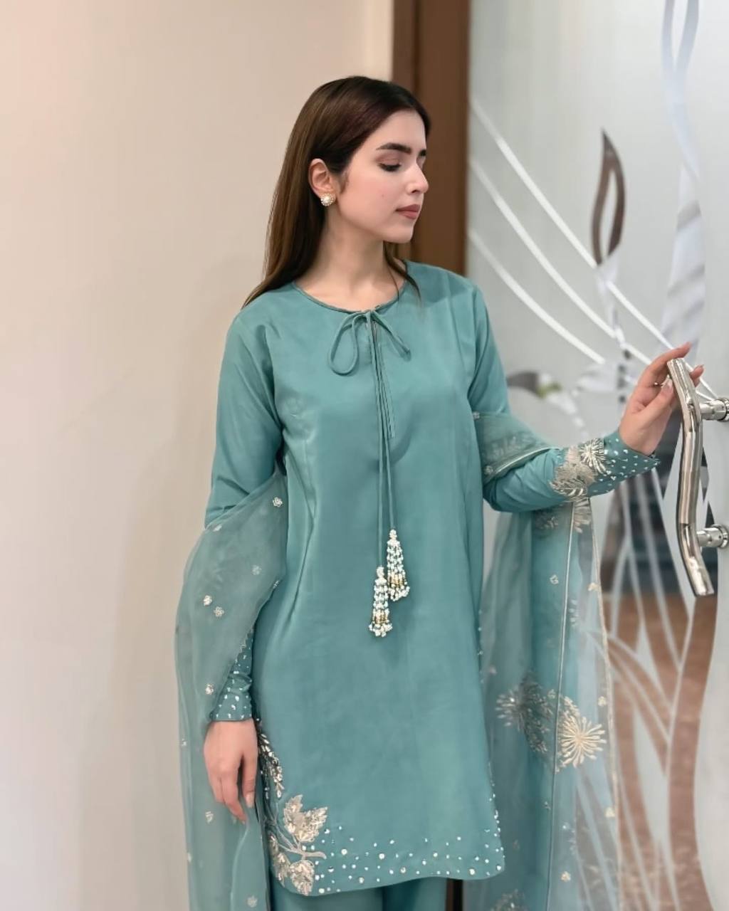 Designer Natural Crepe Silk Set (Top, Pant & Dupatta)