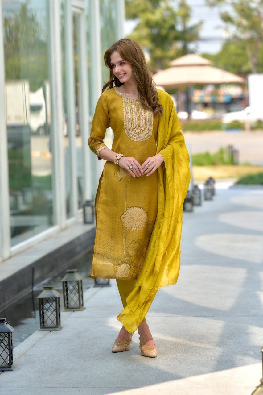 Elegant Straight Kurti Pant Dupatta Set | Garmex Export