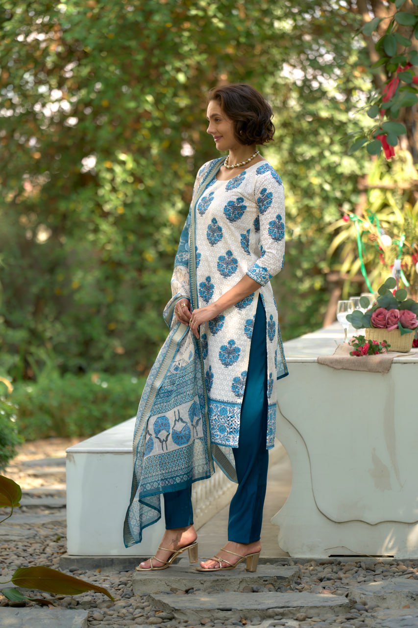 Elegant Straight Kurti Pant Dupatta Set | Garmex Export