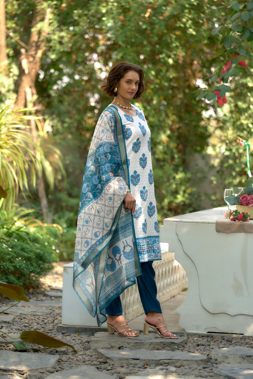 Elegant Straight Kurti Pant Dupatta Set | Garmex Export