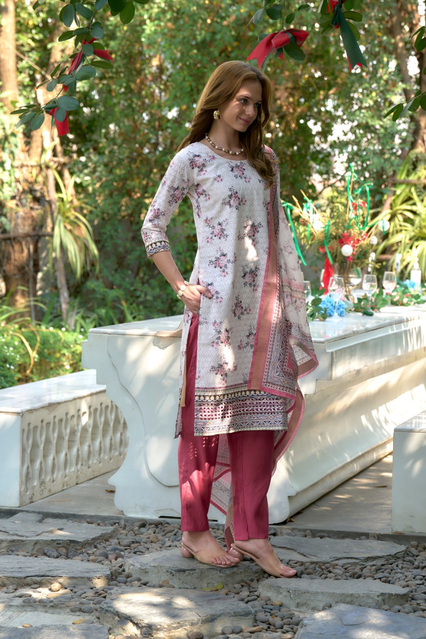 Elegant Straight Kurti Pant Dupatta Set | Garmex Export
