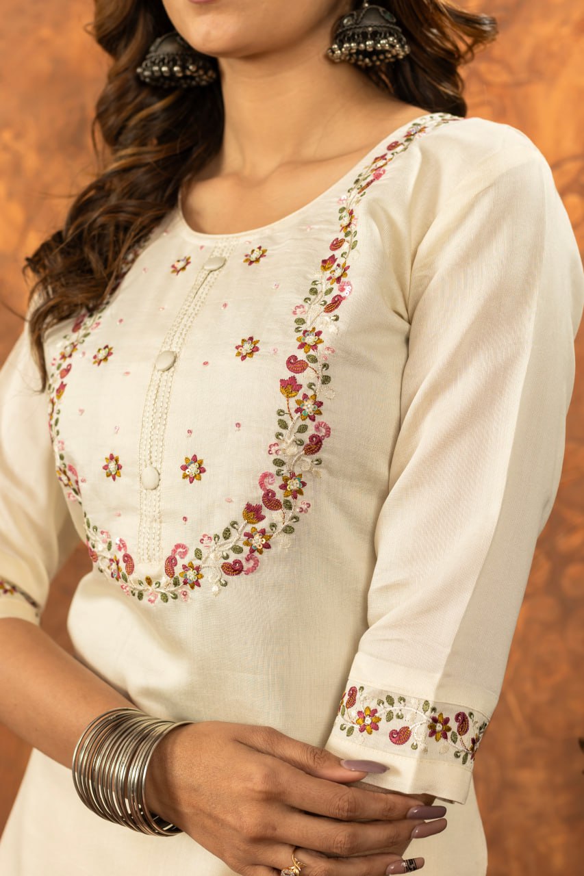 Elegant Embroidered Straight Kurti Pant Dupatta Set – GE04-07 | 6 Stunning Colors