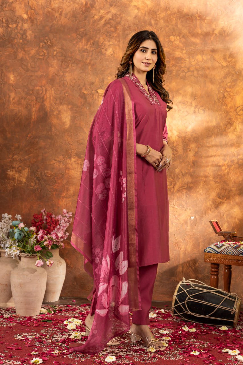Elegant Embroidered Straight Kurti Pant Dupatta Set – GE04-06 | 7 Stunning Colors