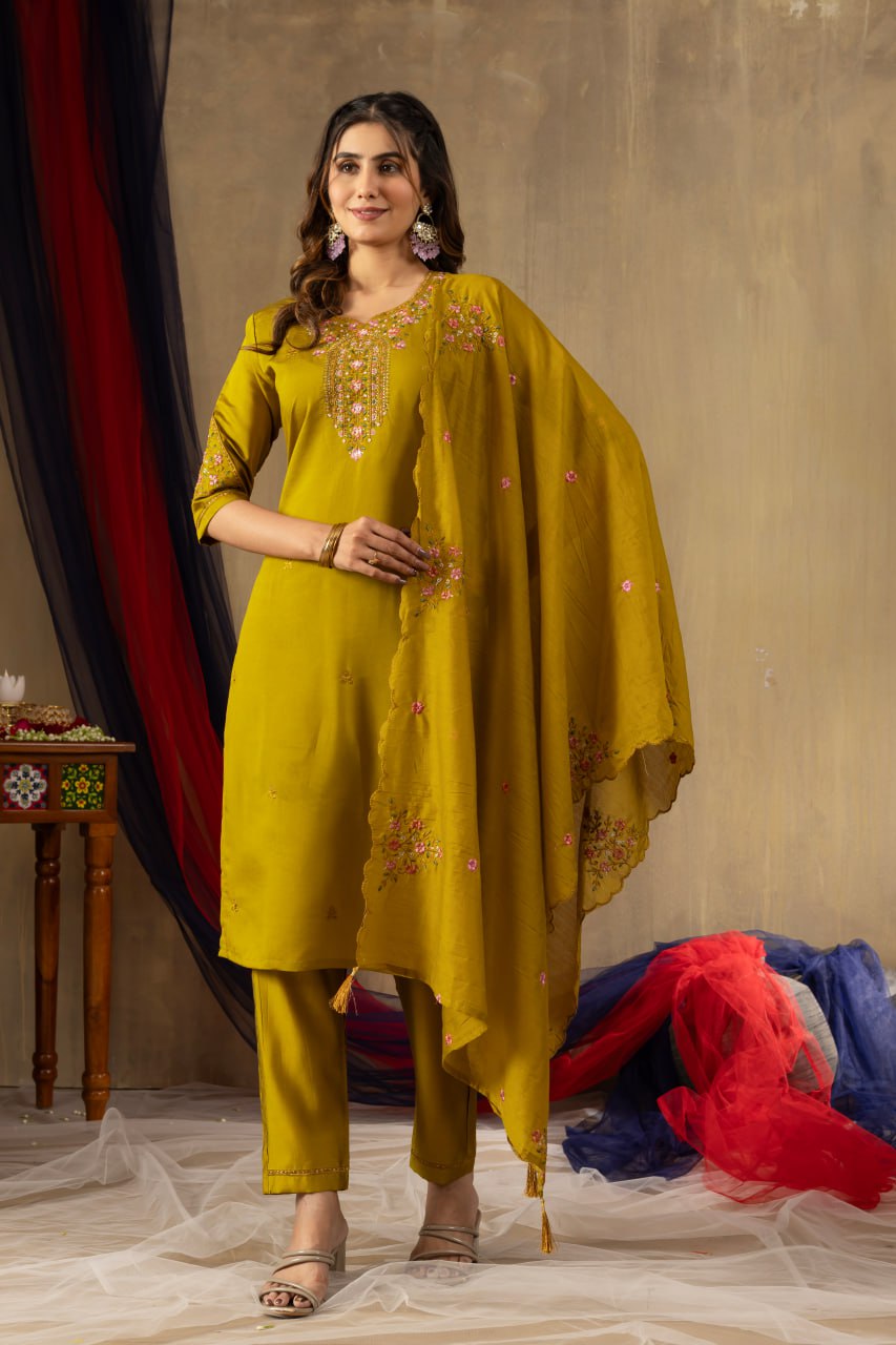 Elegant Embroidered Straight Kurti Pant Dupatta Set – GE04-05 | 4 Rich Colors