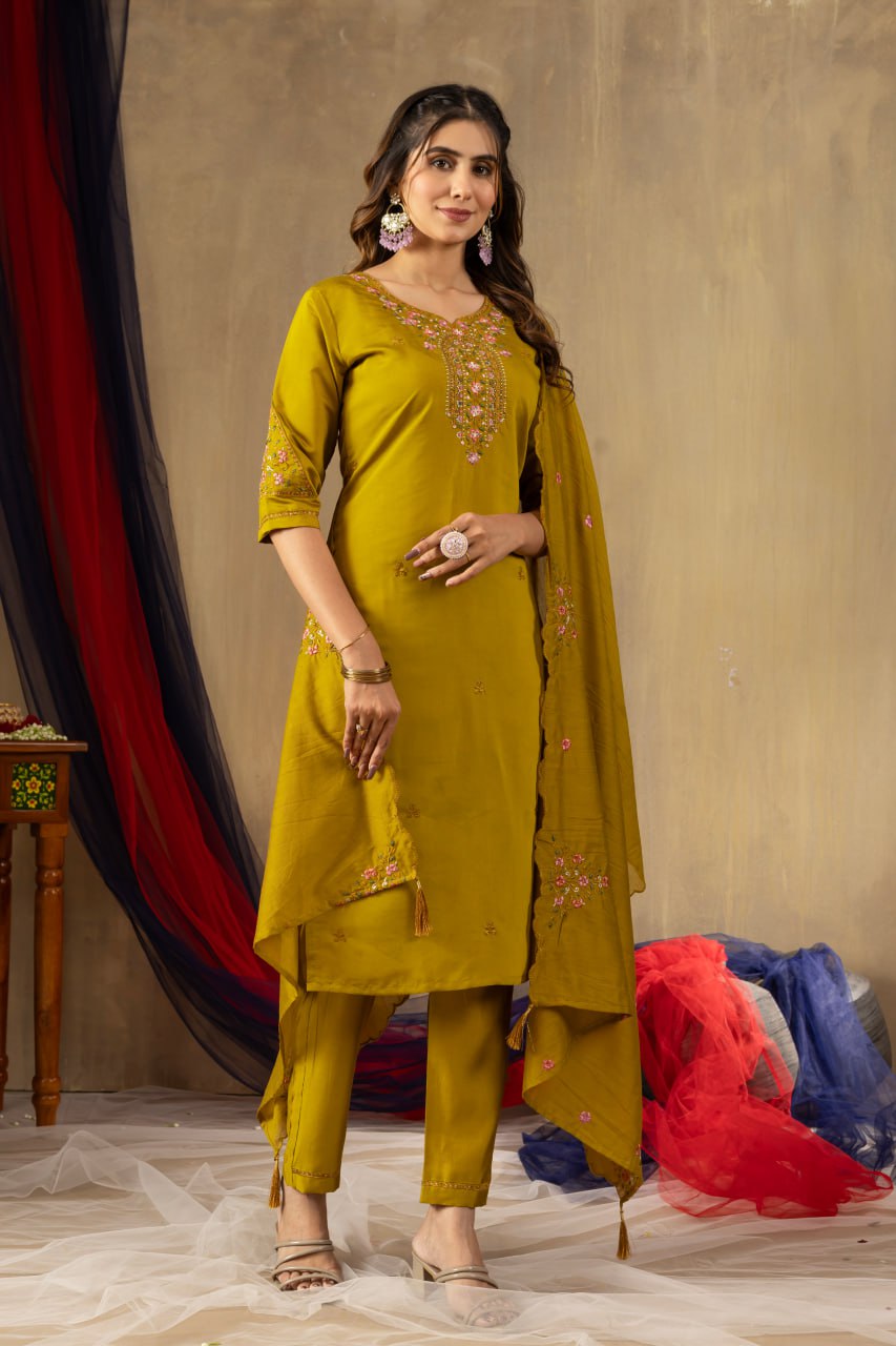 Elegant Embroidered Straight Kurti Pant Dupatta Set – GE04-05 | 4 Rich Colors