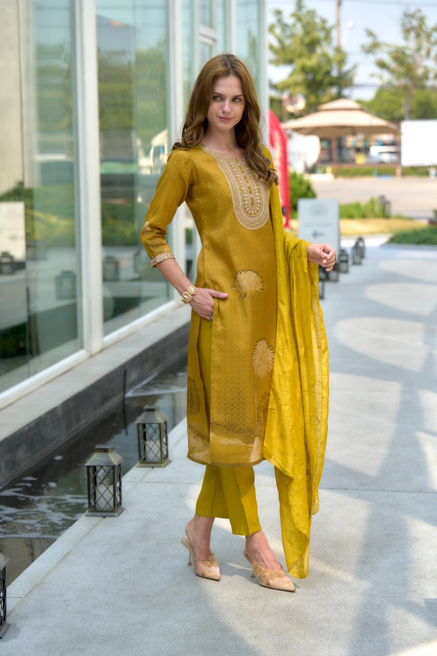 Elegant Straight Kurti Pant Dupatta Set | Garmex Export