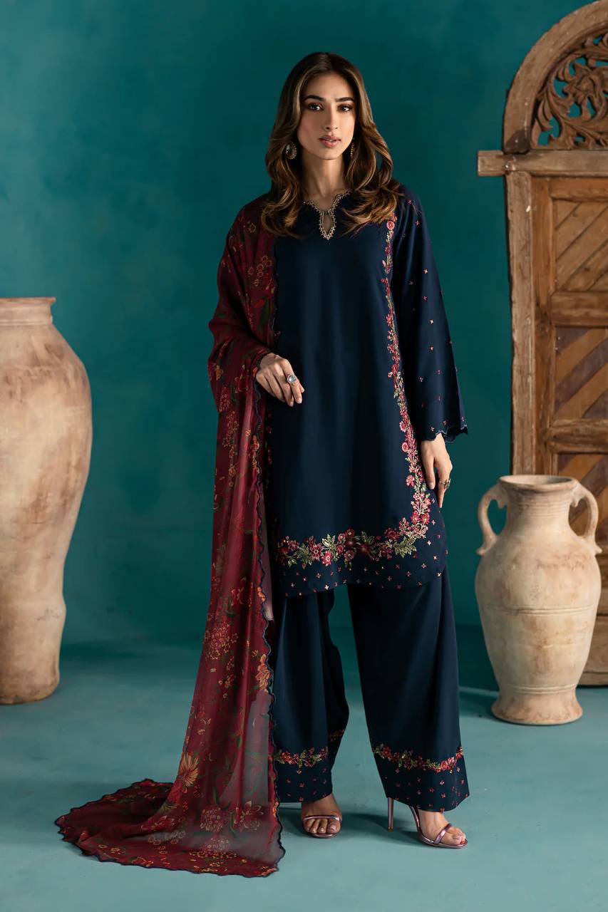 Garmex Export – Designer Natural Crepe Silk Set (Top, Farshi Pant & Dupatta)