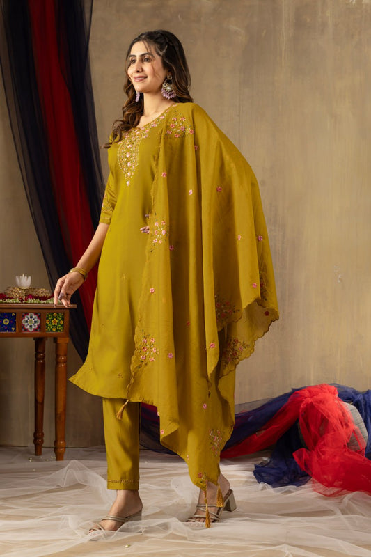 Elegant Embroidered Straight Kurti Pant Dupatta Set – GE04-05 | 4 Rich Colors